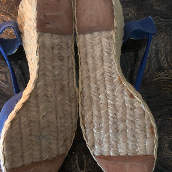 New Lauren Ralph Lauren wedge multiple color- blue, red, green beige size 10 - Picture 2 of 3